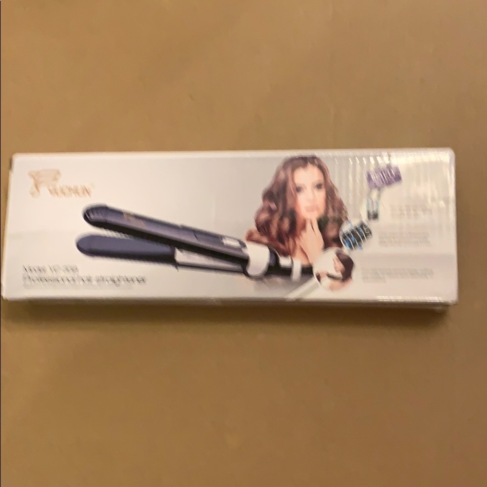 Professional hair straightener